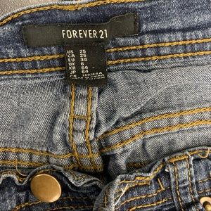 Forever 21 Capri jeans